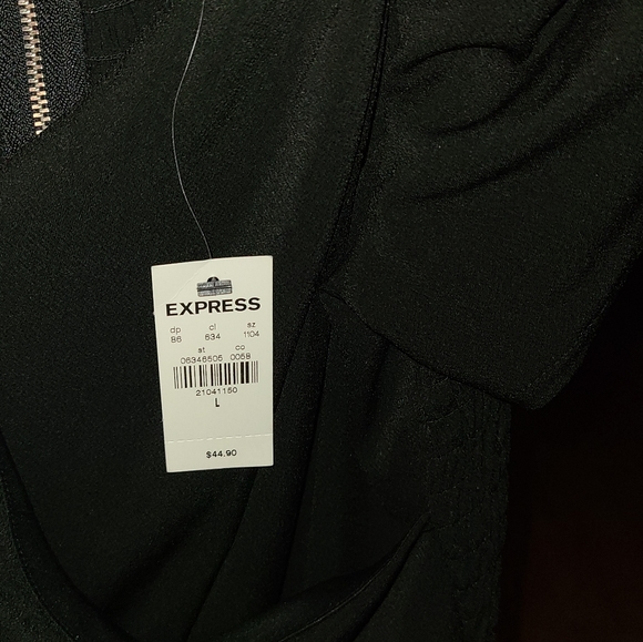 Express Black Fitted Top NWT - Picture 3 of 6